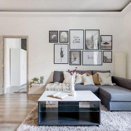 Casadeco Budapest Apt-Stunning New York Cafe View Esterno foto
